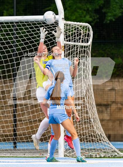 Thumbnail 2 in Robinson @ Yorktown (VHSL Class 6 State Quarterfinal) photogallery.