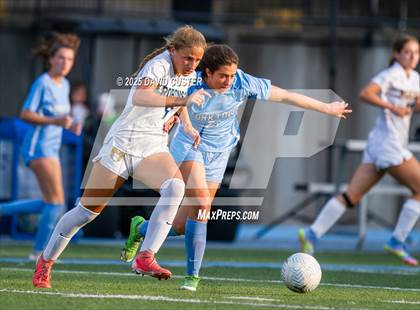 Thumbnail 3 in Robinson @ Yorktown (VHSL Class 6 State Quarterfinal) photogallery.