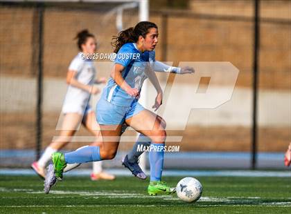Thumbnail 2 in Robinson @ Yorktown (VHSL Class 6 State Quarterfinal) photogallery.