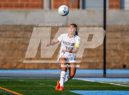 Thumbnail 1 in Robinson @ Yorktown (VHSL Class 6 State Quarterfinal) photogallery.