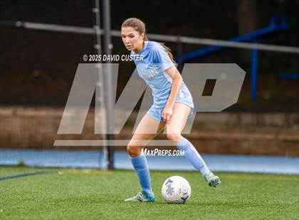 Thumbnail 3 in Robinson @ Yorktown (VHSL Class 6 State Quarterfinal) photogallery.