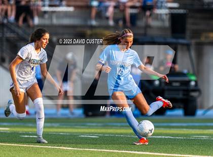 Thumbnail 2 in Robinson @ Yorktown (VHSL Class 6 State Quarterfinal) photogallery.