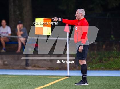 Thumbnail 1 in Robinson @ Yorktown (VHSL Class 6 State Quarterfinal) photogallery.