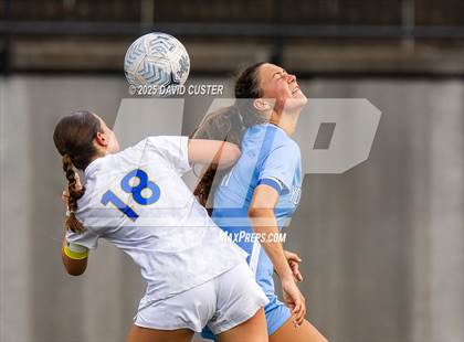 Thumbnail 3 in Robinson @ Yorktown (VHSL Class 6 State Quarterfinal) photogallery.
