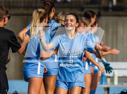 Thumbnail 3 in Robinson @ Yorktown (VHSL Class 6 State Quarterfinal) photogallery.