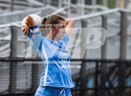 Thumbnail 1 in Robinson @ Yorktown (VHSL Class 6 State Quarterfinal) photogallery.