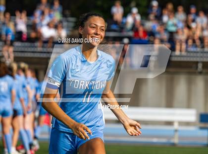 Thumbnail 3 in Robinson @ Yorktown (VHSL Class 6 State Quarterfinal) photogallery.