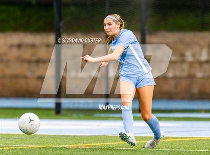 Thumbnail 1 in Robinson @ Yorktown (VHSL Class 6 State Quarterfinal) photogallery.