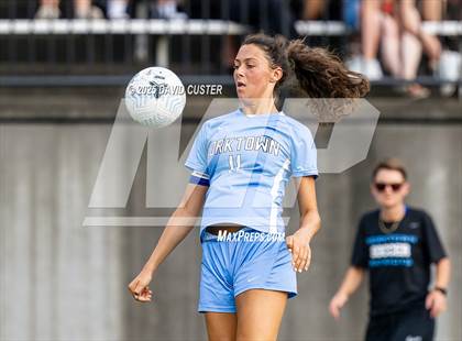 Thumbnail 1 in Robinson @ Yorktown (VHSL Class 6 State Quarterfinal) photogallery.