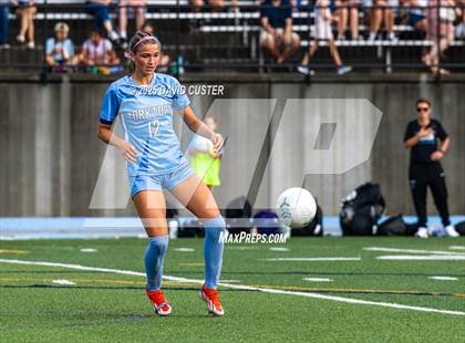 Thumbnail 1 in Robinson @ Yorktown (VHSL Class 6 State Quarterfinal) photogallery.
