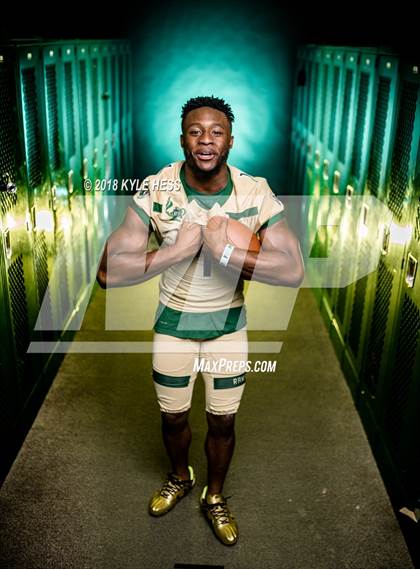 Thumbnail 3 in Grayson  (Preseason Early Contenders Photo Shoot)  photogallery.