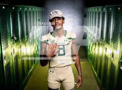 Thumbnail 1 in Grayson  (Preseason Early Contenders Photo Shoot)  photogallery.