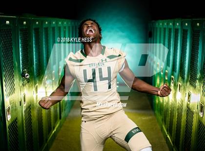 Thumbnail 3 in Grayson  (Preseason Early Contenders Photo Shoot)  photogallery.