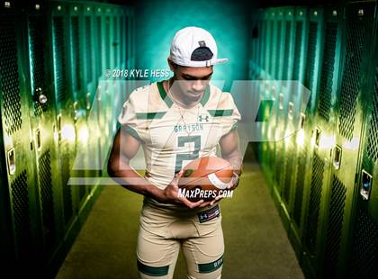 Thumbnail 2 in Grayson  (Preseason Early Contenders Photo Shoot)  photogallery.