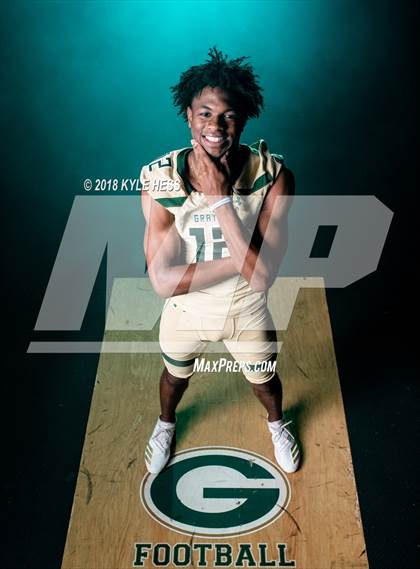 Thumbnail 3 in Grayson  (Preseason Early Contenders Photo Shoot)  photogallery.