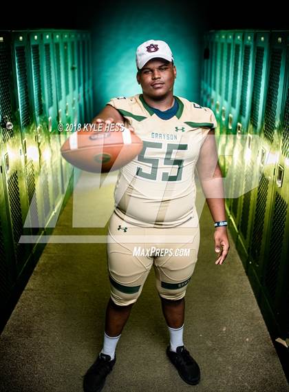 Thumbnail 3 in Grayson  (Preseason Early Contenders Photo Shoot)  photogallery.