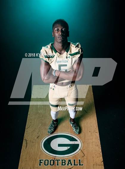 Thumbnail 1 in Grayson  (Preseason Early Contenders Photo Shoot)  photogallery.