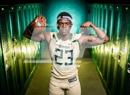 Thumbnail 1 in Grayson  (Preseason Early Contenders Photo Shoot)  photogallery.
