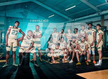 Thumbnail 2 in Grayson  (Preseason Early Contenders Photo Shoot)  photogallery.