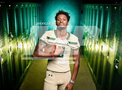 Thumbnail 3 in Grayson  (Preseason Early Contenders Photo Shoot)  photogallery.