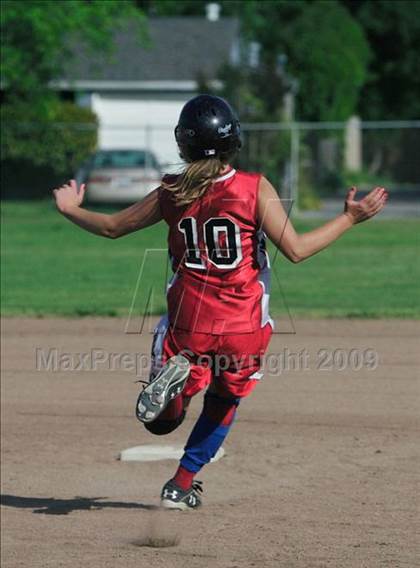 Thumbnail 3 in El Molino @ Petaluma photogallery.