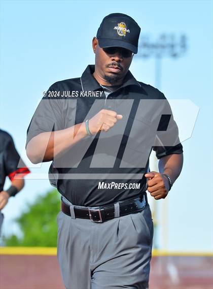 Thumbnail 2 in Las Vegas @ Faith Lutheran (NIAA 5A Round 1) photogallery.