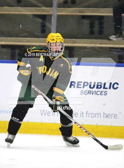 Thumbnail 2 in West Seneca East vs. West Seneca West photogallery.