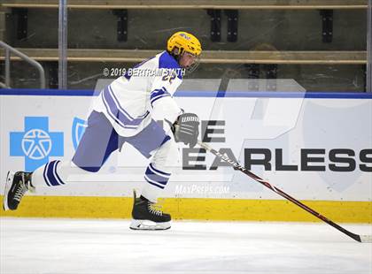 Thumbnail 3 in West Seneca East vs. West Seneca West photogallery.