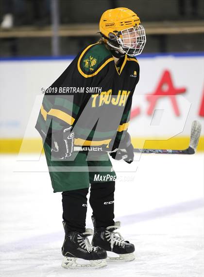 Thumbnail 2 in West Seneca East vs. West Seneca West photogallery.