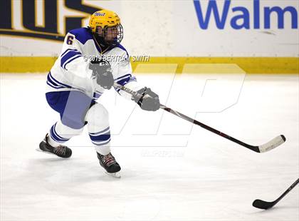 Thumbnail 2 in West Seneca East vs. West Seneca West photogallery.