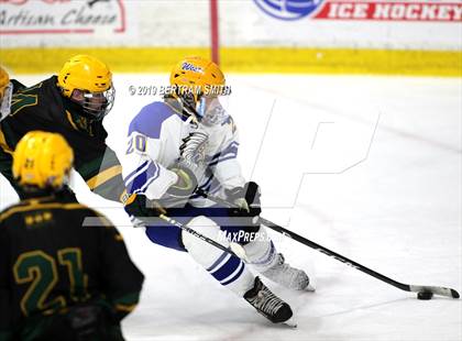 Thumbnail 2 in West Seneca East vs. West Seneca West photogallery.