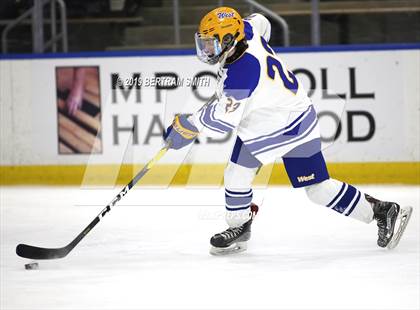 Thumbnail 3 in West Seneca East vs. West Seneca West photogallery.