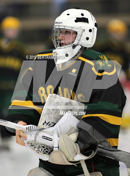 Thumbnail 2 in West Seneca East vs. West Seneca West photogallery.