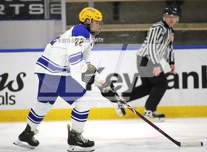 Thumbnail 3 in West Seneca East vs. West Seneca West photogallery.