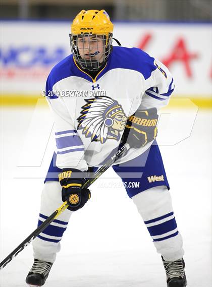 Thumbnail 2 in West Seneca East vs. West Seneca West photogallery.