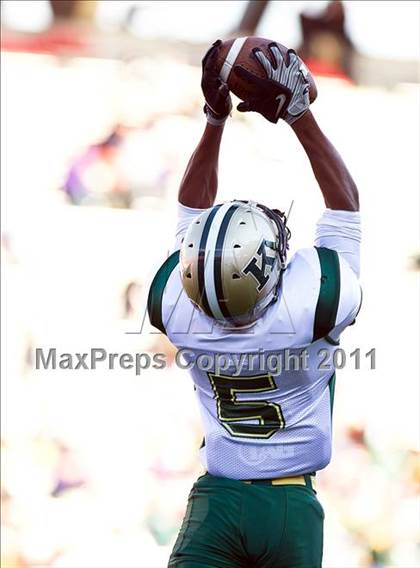 Thumbnail 1 in West Stokes vs. Kinston (NCHSAA 2AA State Final) photogallery.
