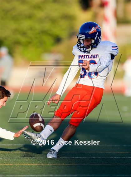 Thumbnail 2 in Westlake @ Moorpark photogallery.
