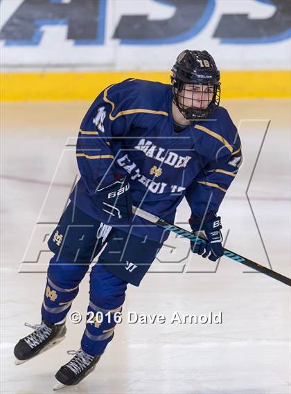 Thumbnail 2 in Malden Catholic @ Boston College High photogallery.