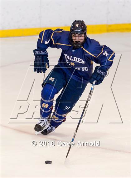 Thumbnail 3 in Malden Catholic @ Boston College High photogallery.