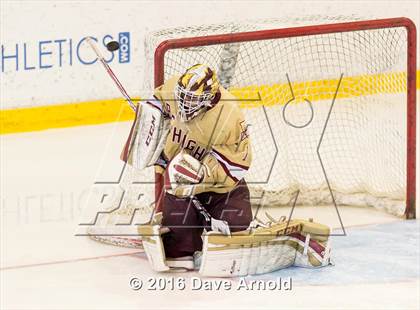 Thumbnail 2 in Malden Catholic @ Boston College High photogallery.