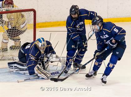 Thumbnail 2 in Malden Catholic @ Boston College High photogallery.