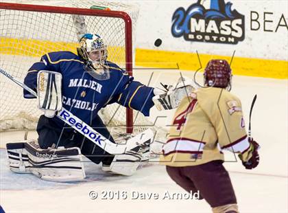 Thumbnail 2 in Malden Catholic @ Boston College High photogallery.