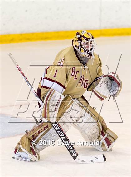 Thumbnail 3 in Malden Catholic @ Boston College High photogallery.