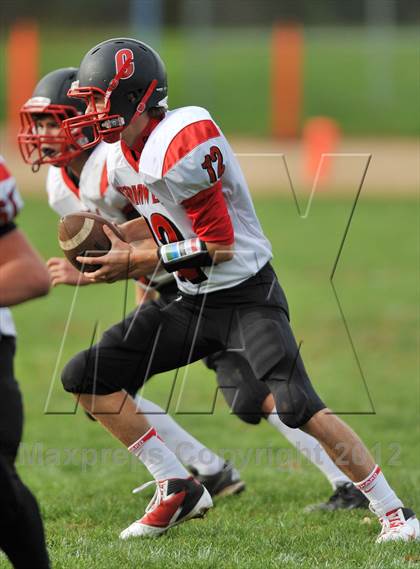 Thumbnail 2 in Cromwell @ Nonnewaug photogallery.