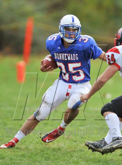 Thumbnail 3 in Cromwell @ Nonnewaug photogallery.