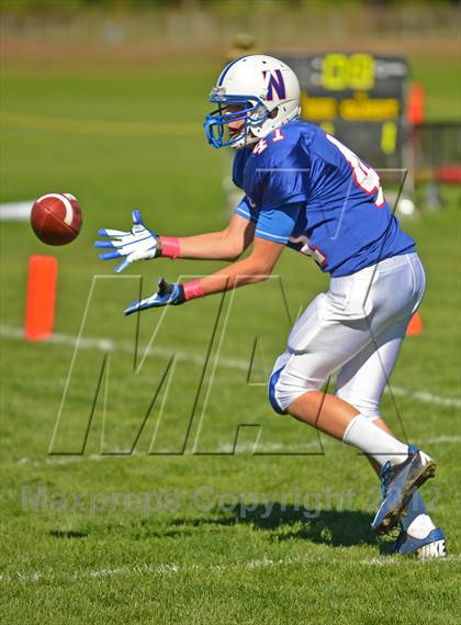 Thumbnail 1 in Cromwell @ Nonnewaug photogallery.