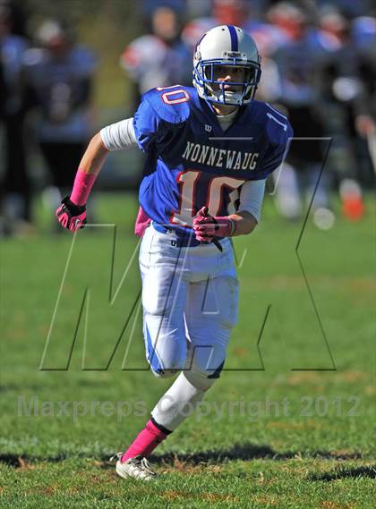 Thumbnail 1 in Cromwell @ Nonnewaug photogallery.