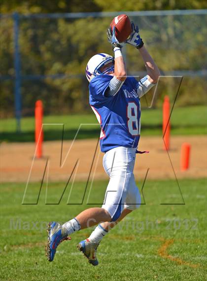 Thumbnail 2 in Cromwell @ Nonnewaug photogallery.
