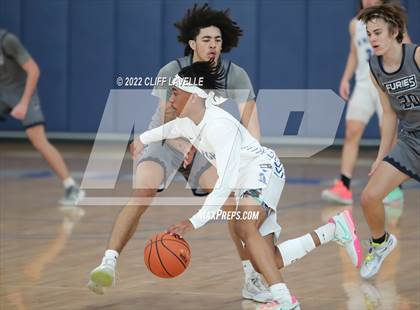 Thumbnail 1 in Forsyth Country Day vs Peninsula Catholic (Lowcountry Roundball Classic) photogallery.