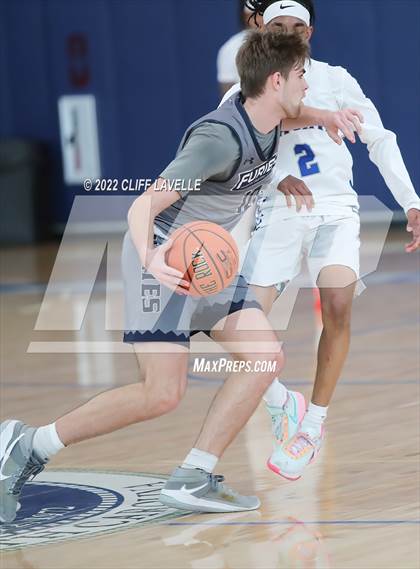 Thumbnail 1 in Forsyth Country Day vs Peninsula Catholic (Lowcountry Roundball Classic) photogallery.
